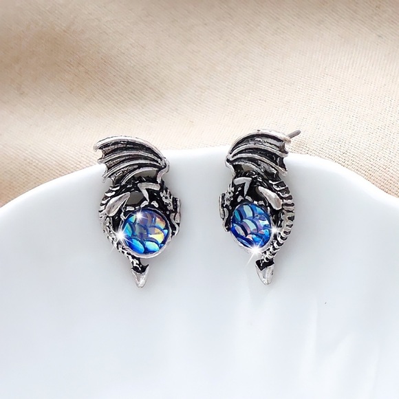 GlitzBlitz Boutique Jewelry - Any 2/$20! Antiqued Silver Dragons & Iridescent Mermaid Scale Stud Earrings